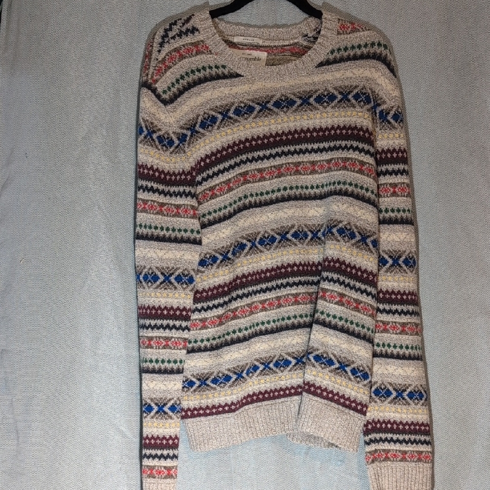 Abercrombie & Fitch Striped Pattern Crewneck Sweater